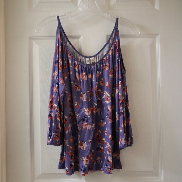LC Lauren Conrad Tops - Cold shoulder top